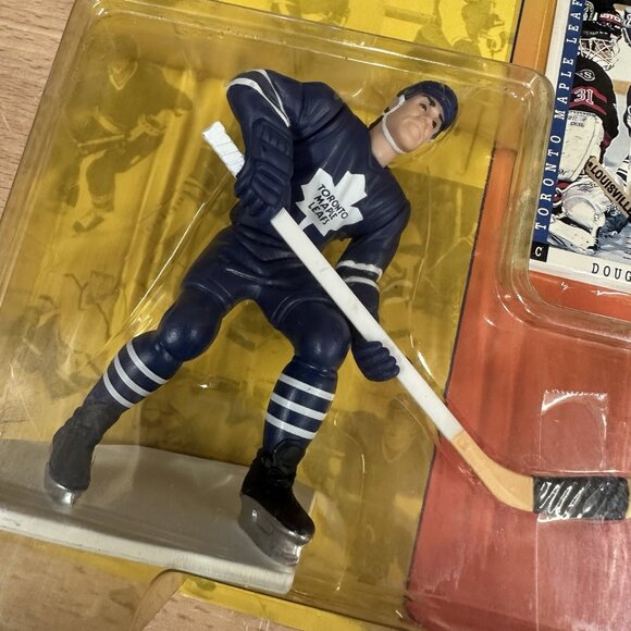 Kenner Doug Gilmour Toronto Maple Leafs NHL Starting Lineup 1994 Figure Canada - Picture 3 of 4